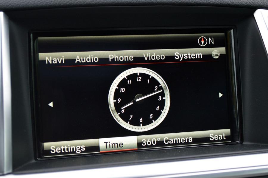  Mercedes-Benz GL550 2013 года  (фото 20 из 47)